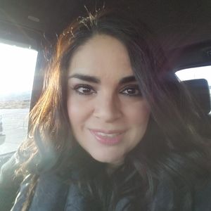 Meet your Posher, Isa